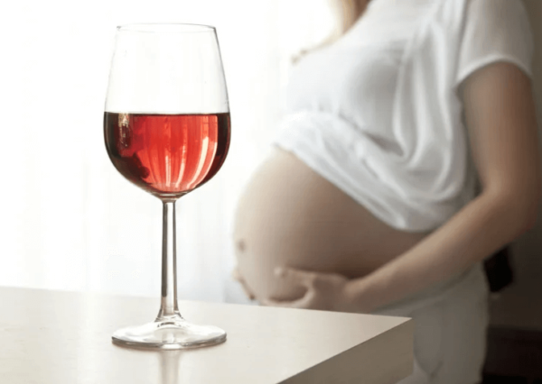 wpływ alkoholu na ciążę